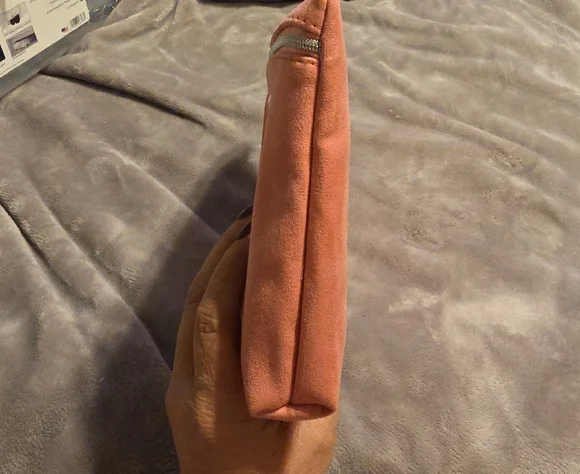 Dior Pink Cosmetic Pouch - Picture 3 of 5